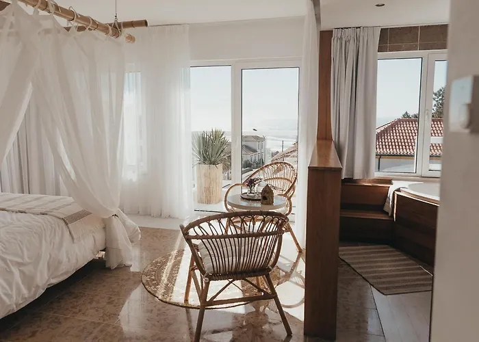Nocleg ze śniadaniem Joy House São Pedro de Muel