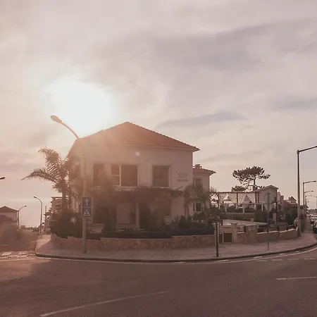 Joy House 2*