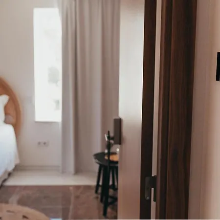 Joy House 2*