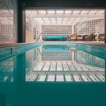 Bed & Breakfast Joy House