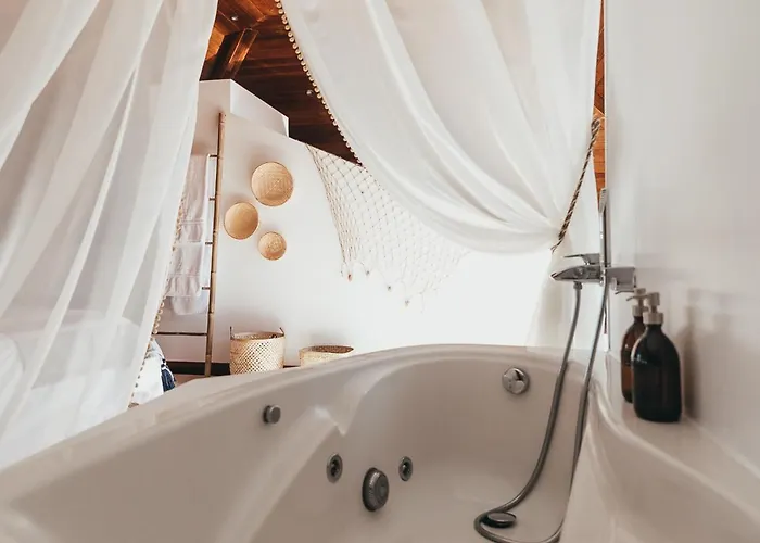 Joy House 住宿加早餐酒店 圣佩罗德姆