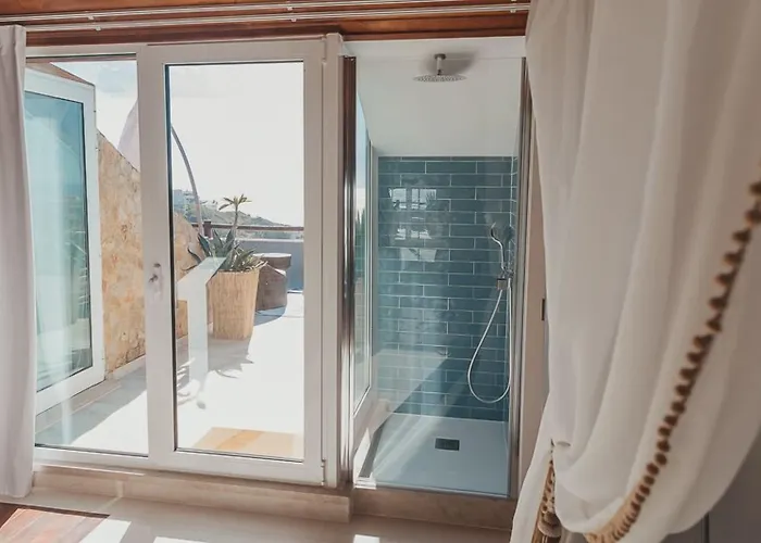 Joy House 圣佩罗德姆