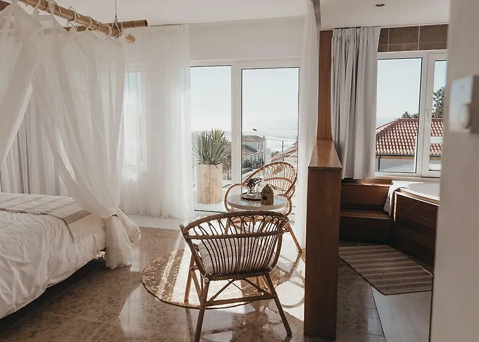 Joy House 4* 圣佩罗德姆